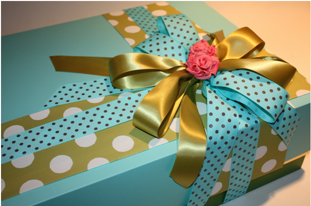 Как упаковать подарок 